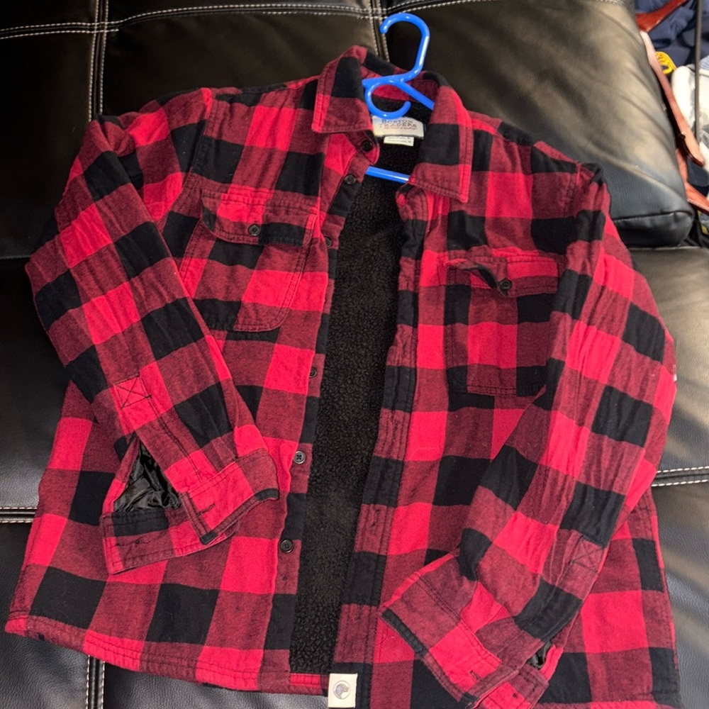 Boston Traders Flannel (Red and Black)